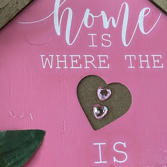 Family Wreath “HOME IS WHERE THE HEART IS” Mesh & Burlaps 20” pink wreath - Picture 4 of 9